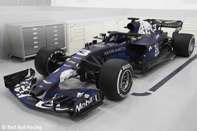 RB14 - Lateral - Red Bull Racing 2018