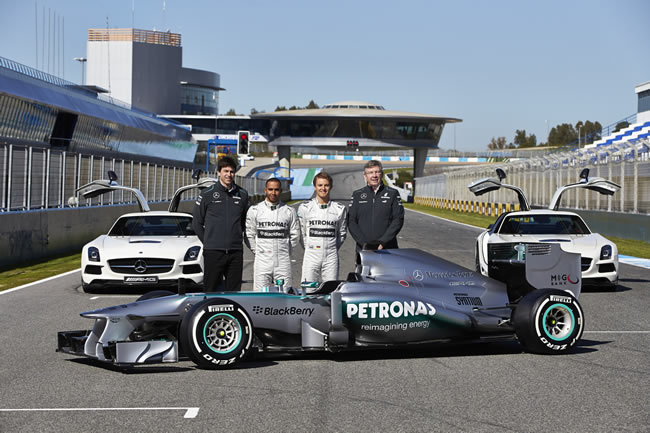 Mercedes AMG F1 W04 Presentacion-bcn