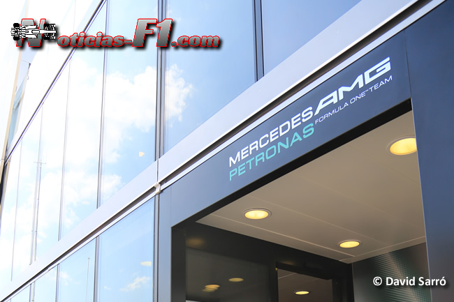 Equipo Mercedes AMG - David Sarró - www.noticias-f1.com