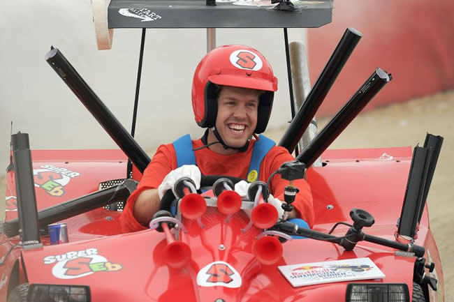 Sebastian Vettel - Super Seb - Mario Kart