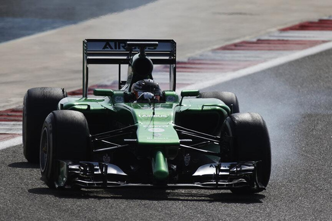 Kamui Kobayashi - Caterham - 2014 - Test Bahréin 2 - día 1 - 5 