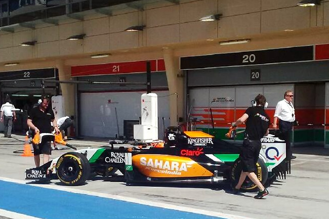 Nico Hulkenberg - Sahara Force India - Test 2 Bahréin - 2014 - día 8 (4)