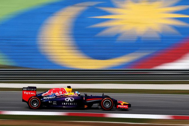 Sebastian Vettel - Red Bull Racing - Gran Premio de Malasia - Sepang 2014 - Viernes