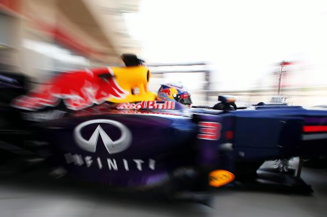 Daniel Ricciardo - Red Bull Racing - Gran Premio de Bahréin - Sepang 2014 - Viernes 
