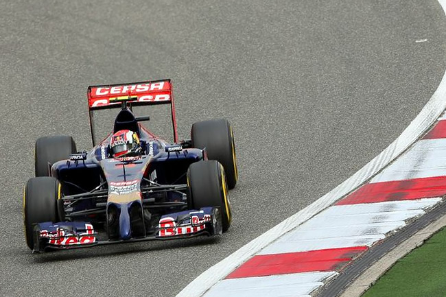 Daniil Kvyat - Toro Rosso - Gran Premio de China 2014 - Carrera