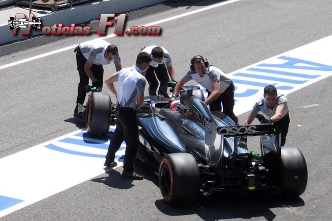 Parada McLaren - 2014 - www.noticias-f1.com