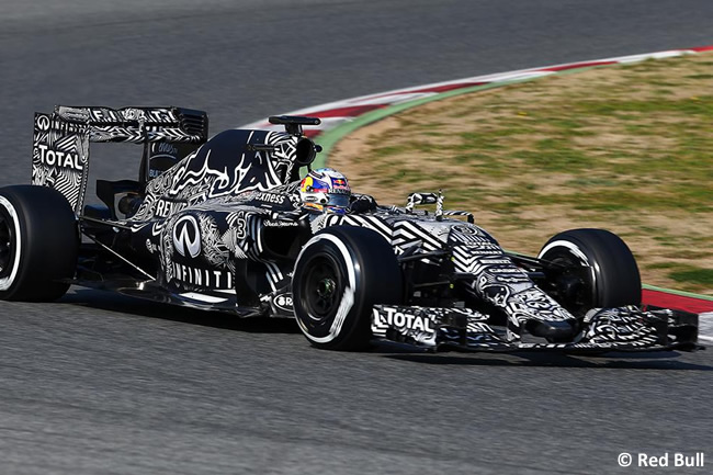 Daniel Ricciardo - Red Bull - Test Pretemporada  Barcelona 2015 - Día 2