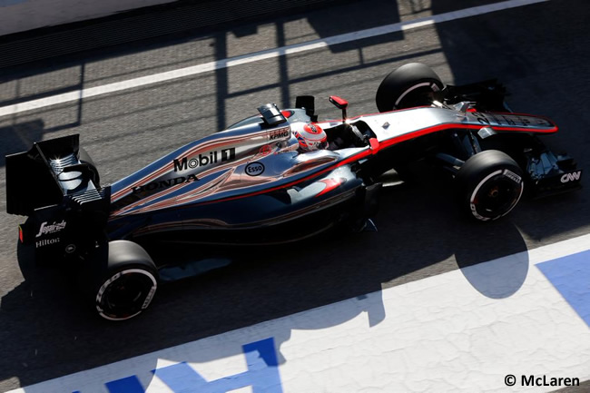 Jenson Button - McLaren - Honda - Pretemporada 2015 - Test Barcelona - Montmeló - Día 1