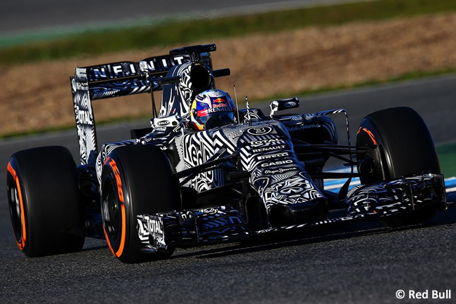Daniel Ricciaro - Red Bull - Test Jerez - 2015 - Pretemporada 
