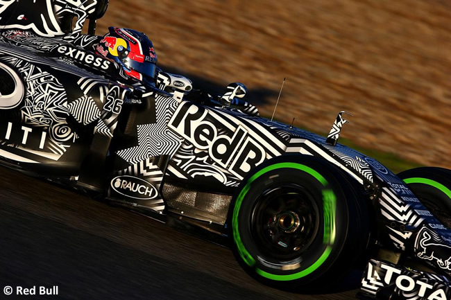 Red Bull Racing - Daniil Kvyat - RB11 - Día 4 - Test Jerez