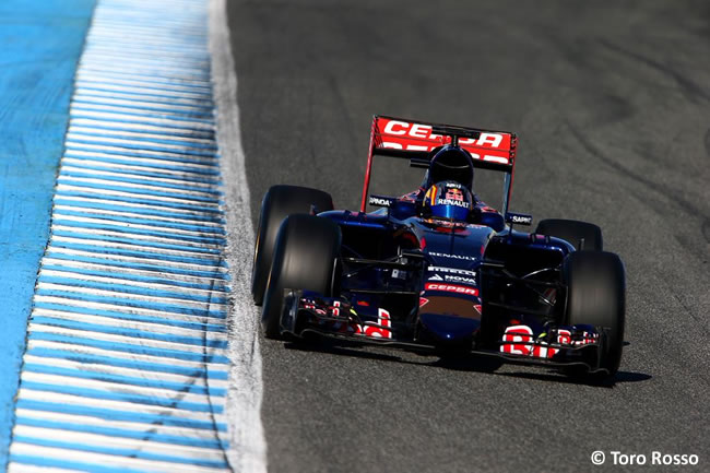 Toro Rosso - Carlos Sainz Jr - Día 1- Test Jerez - STR10 