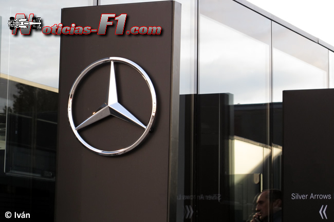Logo Mercedes - www.noticias-f1.com