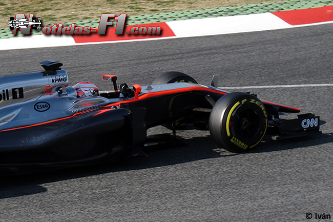 Jenson Button - 4 - McLaren - MP4-30 - www.noticias-f1.com