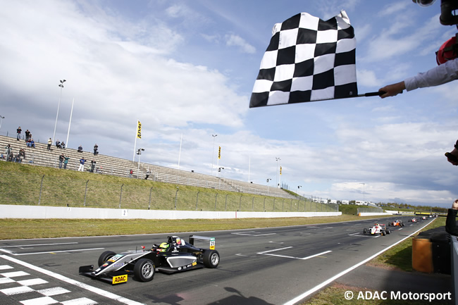 Mick Schumacher - Primera victoria - Adac Formel 4 