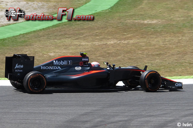 Jenson Button - McLaren - 2015 - www.noticias-f1.com 