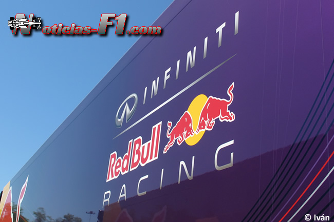 Red Bull Racing - Logo - 2015 - www.noticias-f1.com