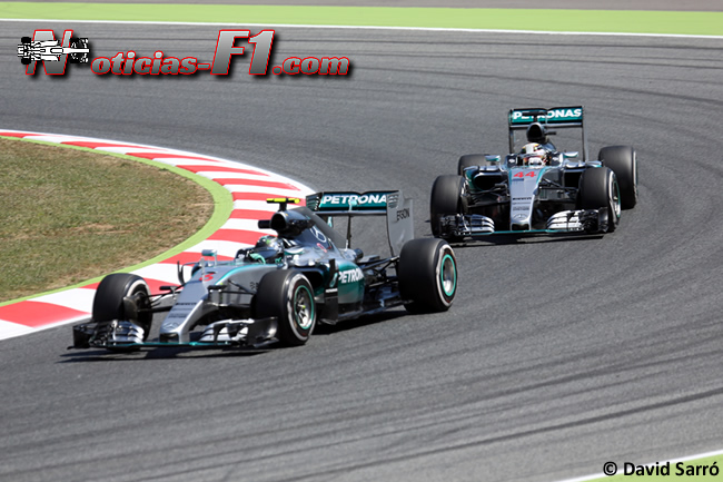 Nico Rosberg - Lewis Hamilton - Mercedes 2015 - David Sarró - www.noticias-f1.com