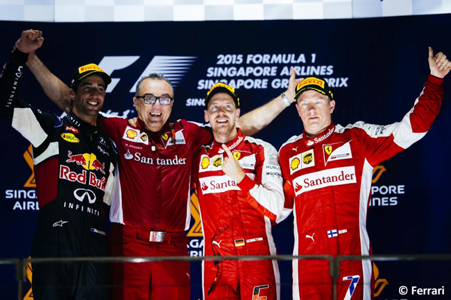 Podio Gran Premio de Singapur 2015 - Sebastian Vettel, Daniel Ricciardo, Kimi Raikkonen 