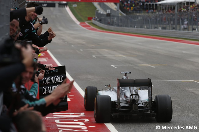 Lewis Hamilton - Mercedes AMG - Campeón del mundo 2015