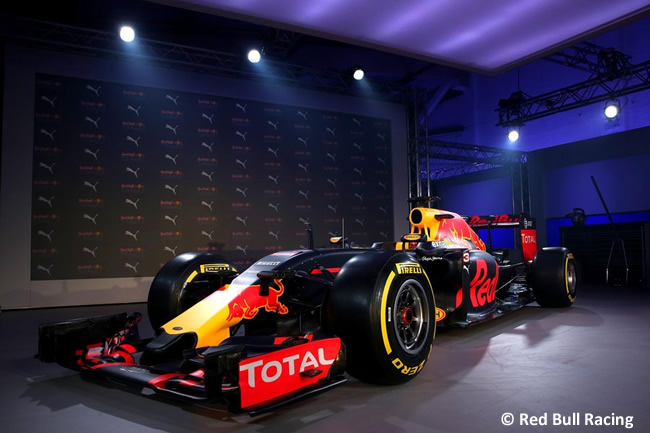 Red Bull Racing - Presentación RB12 2016