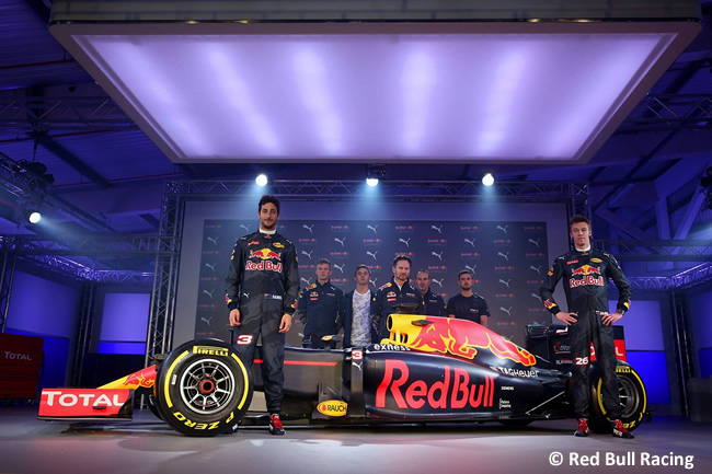 Red Bull Racing - Presentación RB12 2016