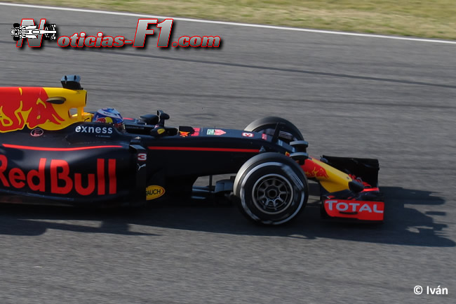 Daniel Ricciardo - Red Bull Racing - RB12 - www.noticias-f1.com