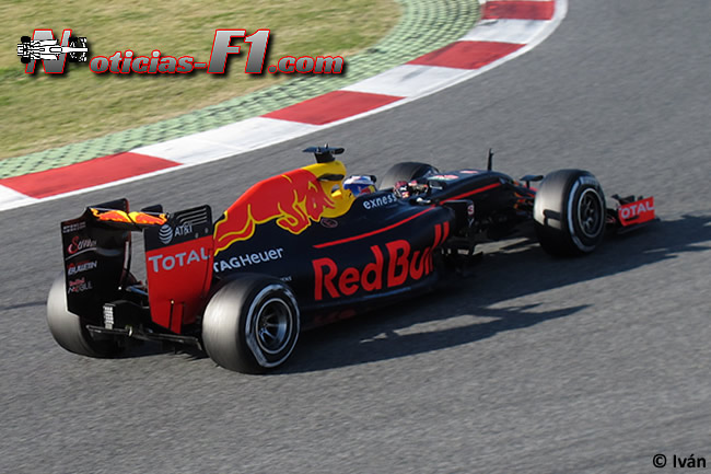 Daniel Ricciardo - Red Bull Racing - RB12 - www.noticias-f1.com