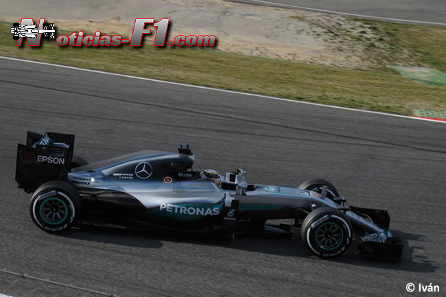 Lewis Hamilton - Mercedes F1 W07 - www.noticias-f1.com