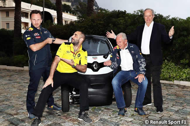 Anuncio - Asociación Renault Sport - Red Bull - 2017 - 2018