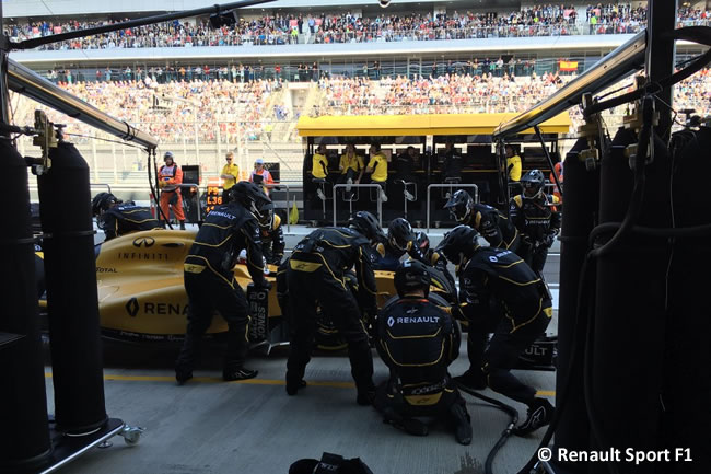 Kevin Magnussen - Renault - GP Rusia - 2016