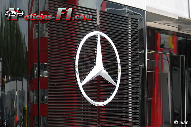 Logo Mercedes - www.noticias-f1.com