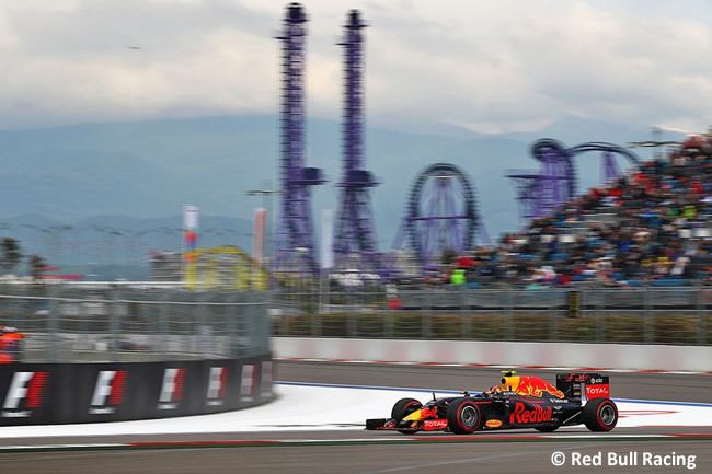 Red Bull Racing - GP Rusia 2016