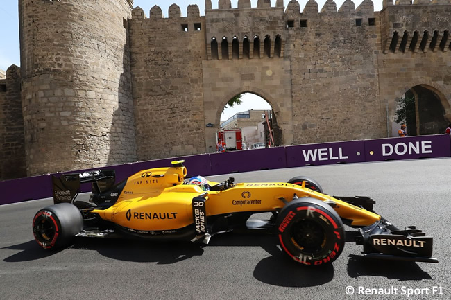 Renault - Calificación - GP Europa 2016 - Bakú