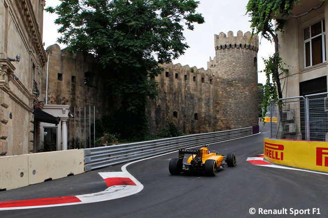 Renault - Entrenamientos Libres - GP Europa Bakú 2016