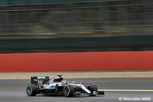 Esteban Ocon - Mercedes - Test Silverstone Día 