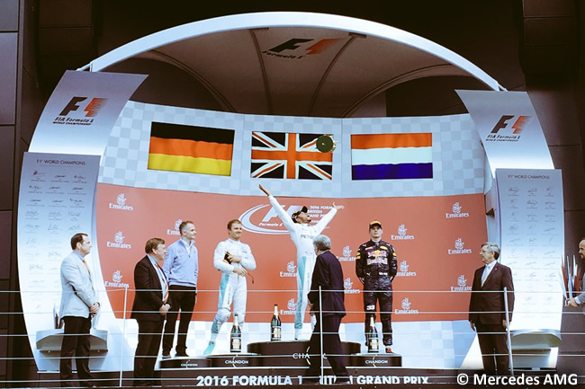 Podio Gran Premio de Gran Bretaña 201 - Lewis Hamilton - Nico Rosberg - Max Verstappen - Mercedes AMG