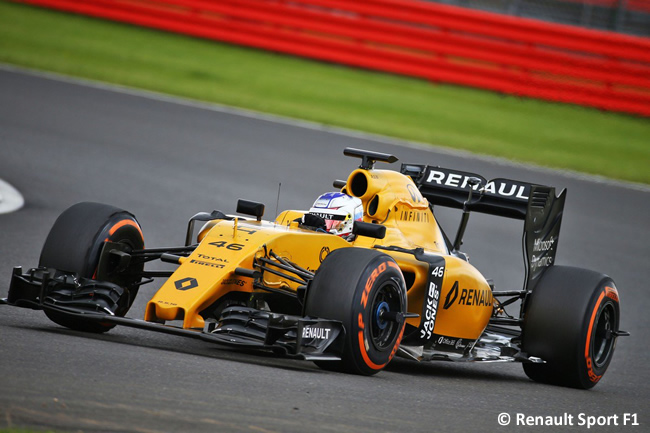 Sergey Sirotkin Renault - Test Silverstone - Día 1