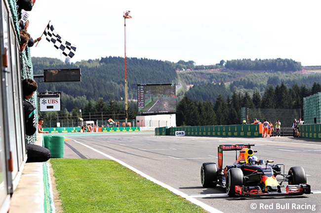 Red Bull - GP Bélgica 2016