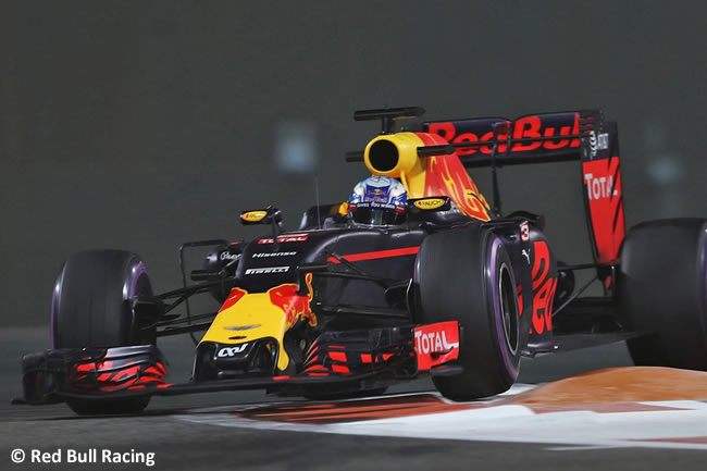 Daniel Ricciardo - Red Bull Racing - Calificación GP Abu Dhabi 2016