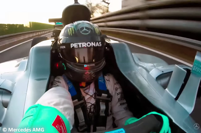 Nico Rosberg - Mercedes AMG - Campeón 2016 - Vuelta Selfie