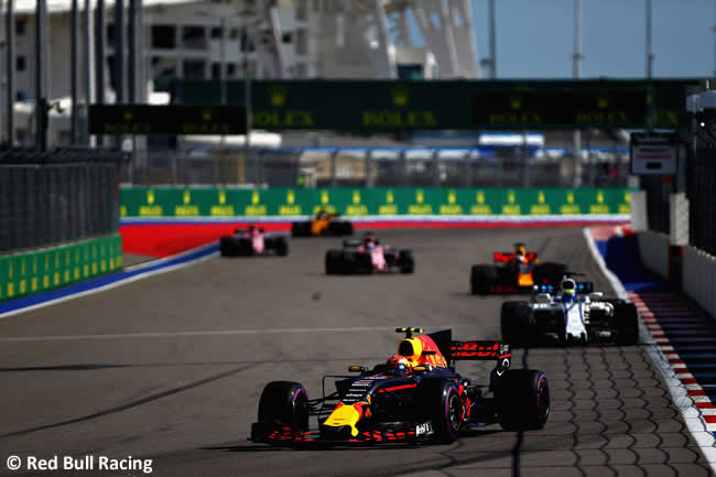 Max Verstappen - Red Bull Racing - Domingo - Carrera - GP Rusia 2017