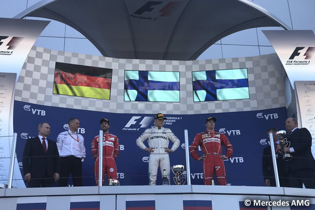 Podio - Valtteri Bottas - Sebastian Vettel - Kimi Raikkonen - Mercedes AMG - Scuderia Ferrari - GP Rusia - Sochi 2017