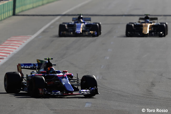 Carlos Sainz - Toro Rosso - GP Azerbaiyán 2017