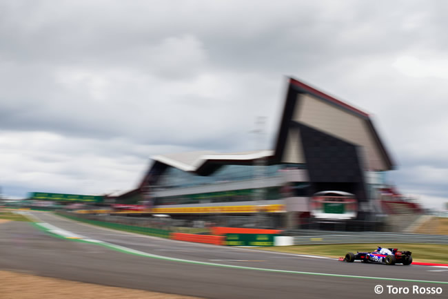 Daniil Kvyat - Toro Rosso - Carrera GP Gran Bretaña 2017