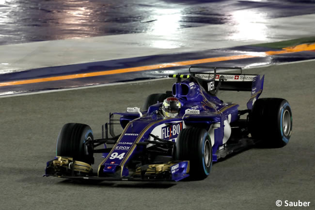 Pascal Wehrlein - Sauber - Carrera - GP Singapur 2017