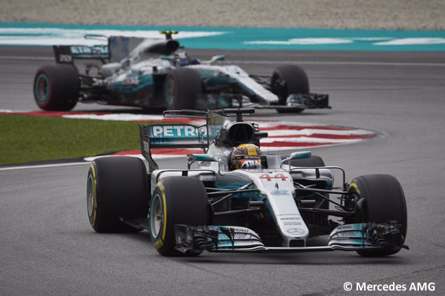 Lewis Hamilton - Valtteri Bottas - Mercedes AMG - Carrera GP Malasia 2017