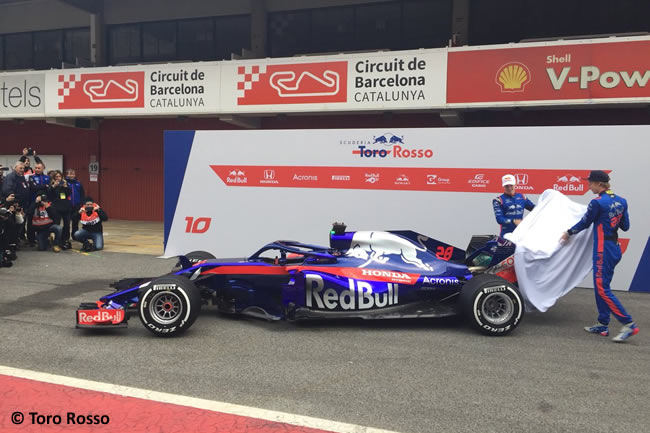 Scuderia Toro Rosso - STR13 - Presentación