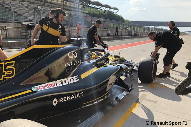 Artem Markelov - Renault - Test Temporada Hungría 2018 - Día 2