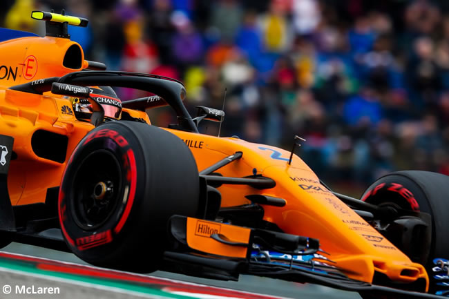 Stoffel Vandoorne - McLaren - Carlos Sainz - Carrera GP Estados Unidos 2018 -