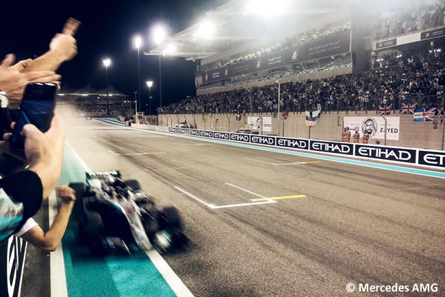 Lewis Hamilton - Mercedes AMG - Carrera - GP Abu Dhabi 2018